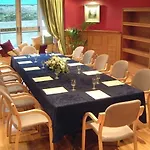 Castle Oaks House 4*