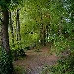 Castle Oaks House 4*