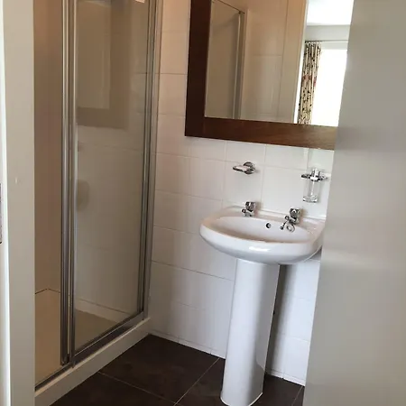 Castle Oaks House فندق Castleconnell