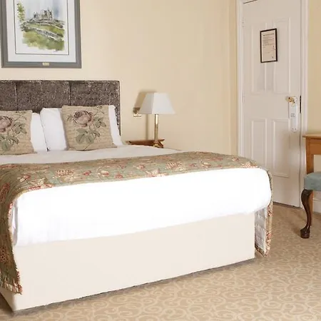 Castle Oaks House Otel Castleconnell