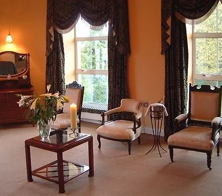 Hotel Castle Oaks House 4*