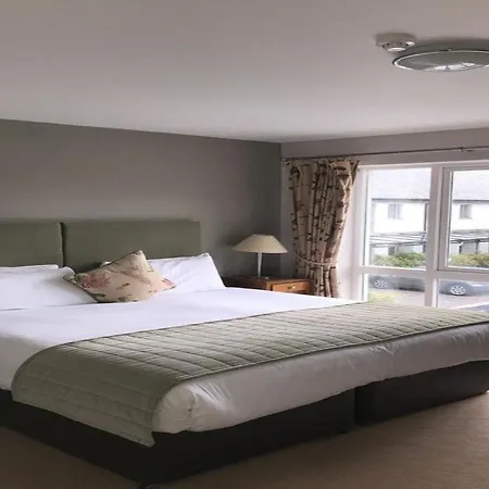 Otel Castle Oaks House