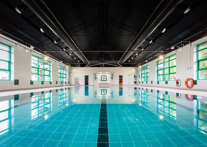 Castle Oaks House Hotel