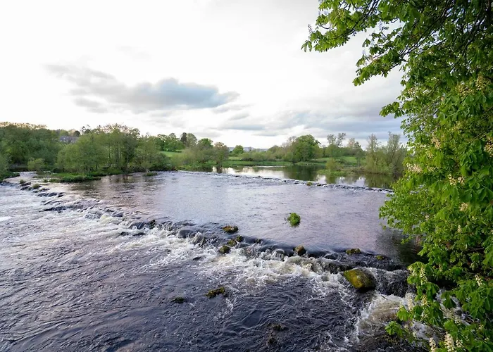 Hotel Castle Oaks House