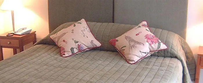 Hotel Castle Oaks House 4*